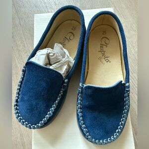 Boys moccasin size 25